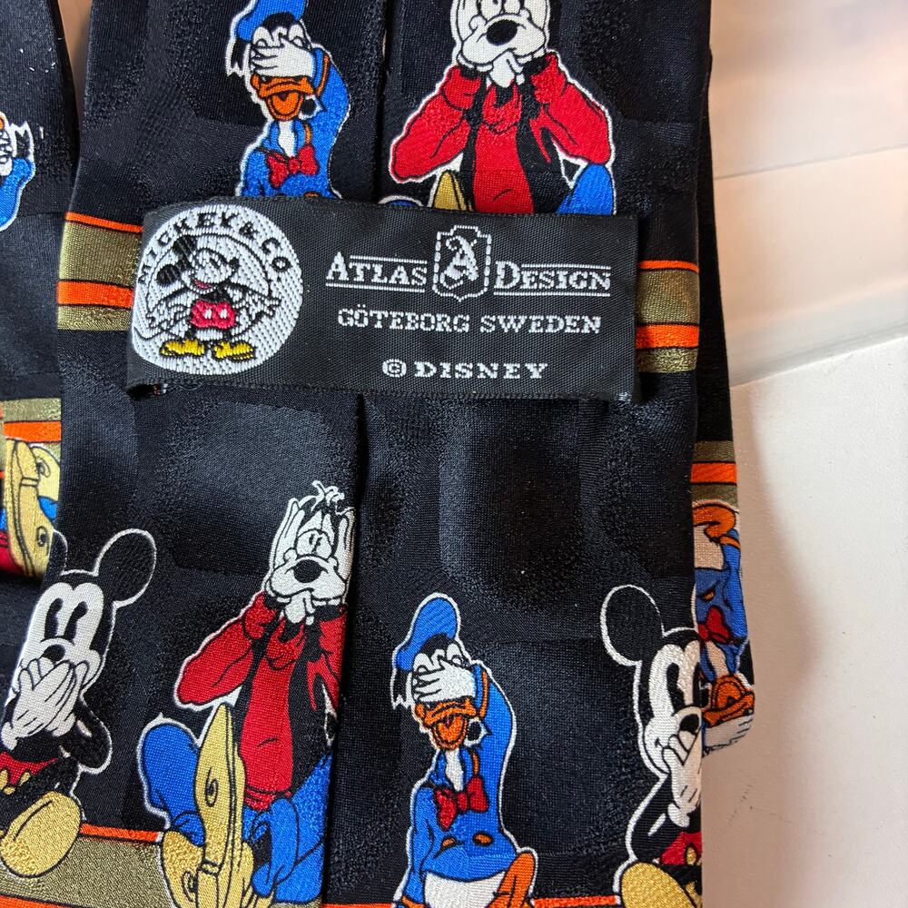 Disney 100% Silk Neck Tie - Mickey Goofy Donald - Hear No / See No / Say No Evil - Picture 6 of 7